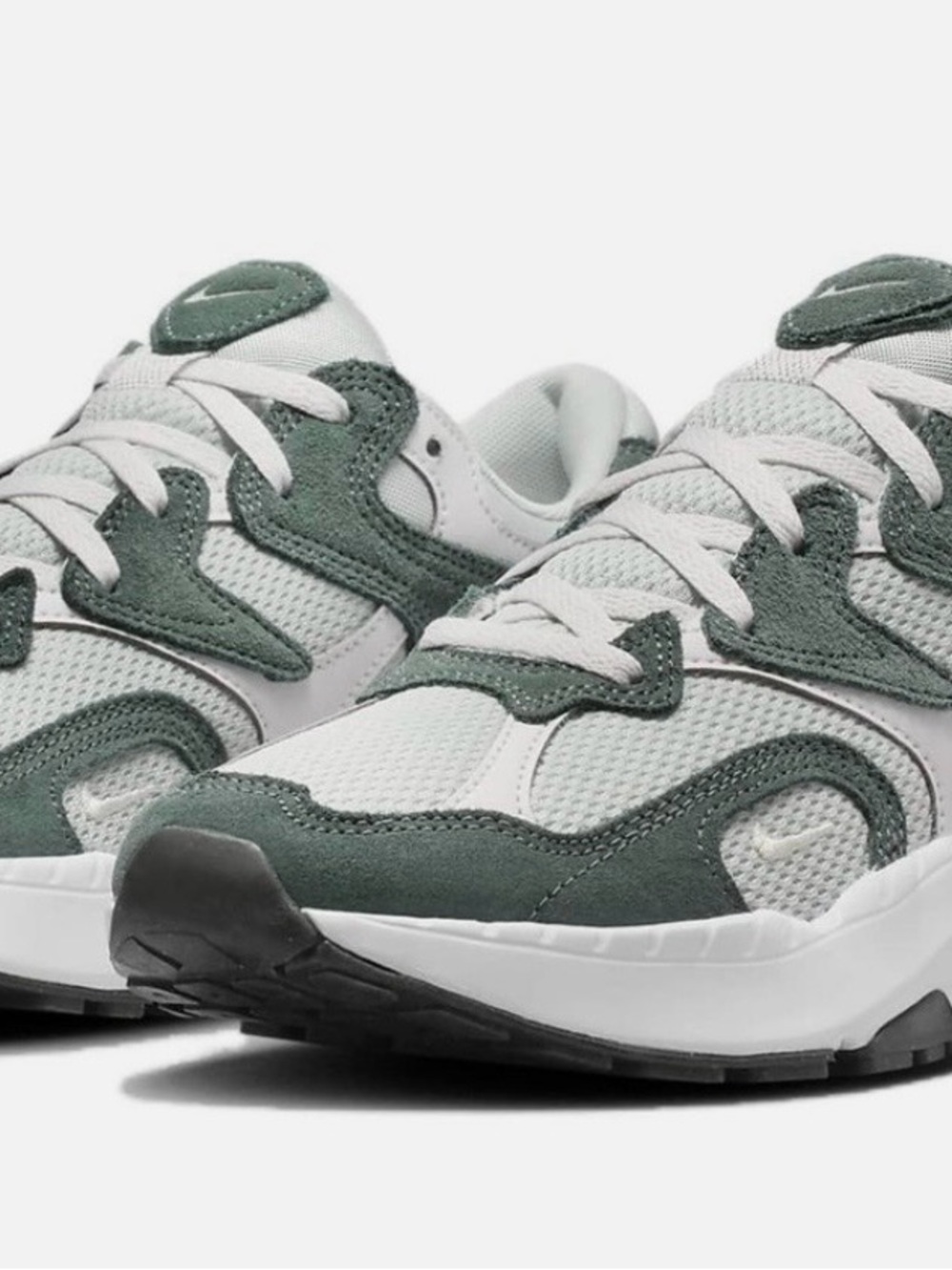 Nike Vintage Green / Spring Green Women's AL8 Shoe Box Label